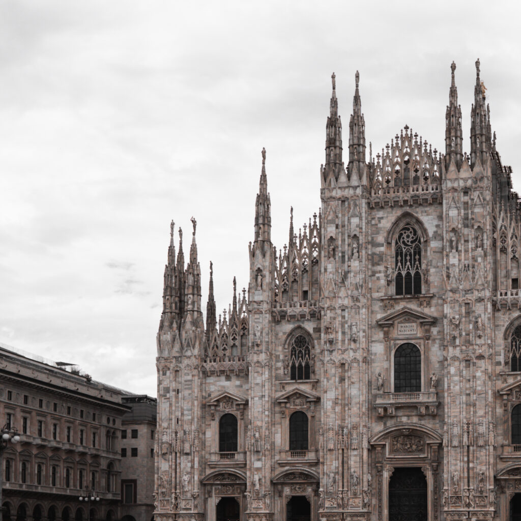 Katedra Duomo di Milano - Najbardziej instagramowe miejsca w Mediolanie